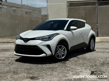 Toyota C-HR LE 2020