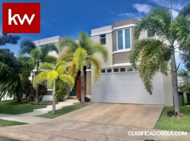 Casa en Urb. Paseo Los Corales