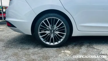 Hermoso 2019 Hyundai Elantra