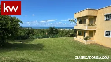 Apartamento en Cond. Costa Dorada