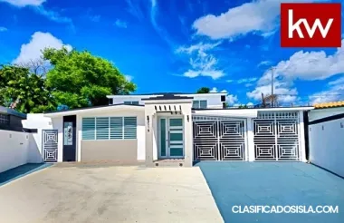 Urb. Villa Real, Casa en Vega Baja