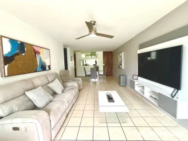 Apto. Cond. Paseo del Rocío