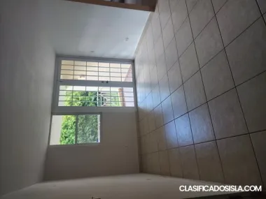 Amplio apt en Altos de Escorial