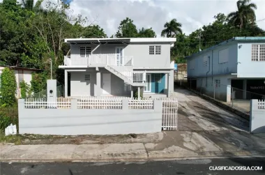 3-bedroom, 1-bathroom home located in Bo. Esperanza, Arecibo