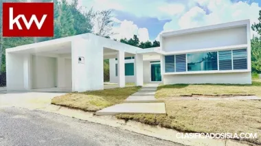 Casa en Urb. Reales De Beatriz