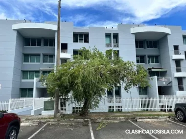 Cond. Loma Alta Village, Carolina