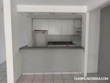 COND. SKY TOWERS APT. 14H (15)