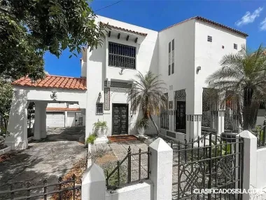 Casa unifamiliar en alquiler