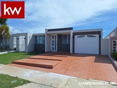 Urb Brisas del Mar, Casa en Guayama