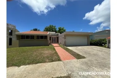 ALTURAS SAN BENITO / ESPACIOSA