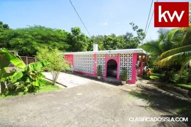Bo Mambiche Blanco, Casa en Humacao