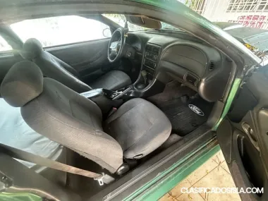 Ford Mustang 1999