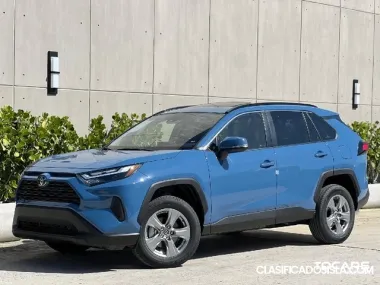 Toyota Rav4 XLE 2024