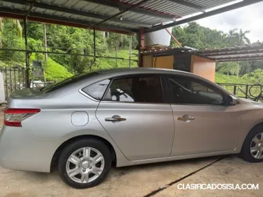 Sentra 2015 urge venta por mudanza