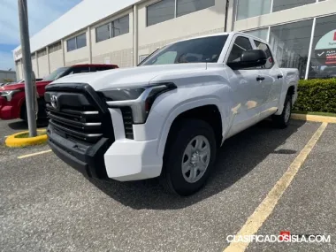 Toyota Tundra 4WD 2025