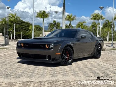 Dodge Challenger T/A 392 2021
