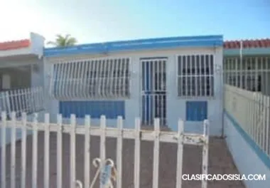 Urb. La Marina, Carolina