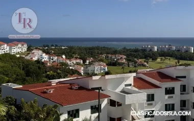 ¡Espectacular PH con vista al mar!