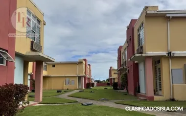 TOWN HOUSE en "Jardín Sereno"