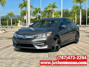 HONDA ACCORD SPORT SOLO10,500 MILLA