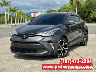TOYOTA C-HR SOLO 26 MIL MILLAS