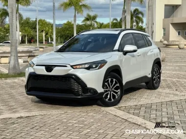 Toyota Corolla Cross SE Hybrid 2024