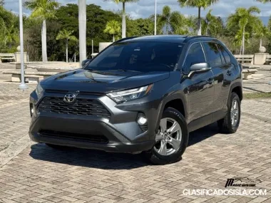 Toyota RAV4 XLE 2022