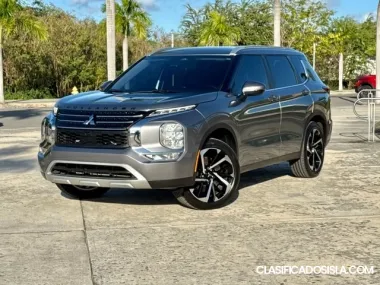 MITSUBISHI OUTLANDER TRES FILAS!WOW