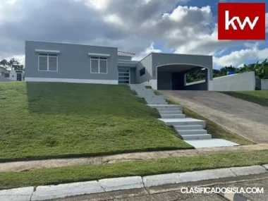 Urb. Bosque Dorado, Casa en Dorado