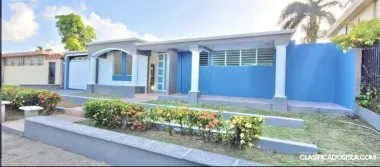 Disponsible casa vega baja 