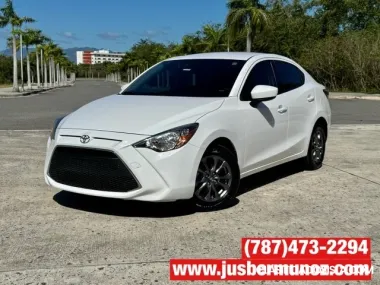 TOYOTA TARIS SEDAN,SOLO 25 M MILLAS