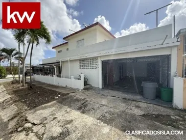 Urb. Puerto Nuevo, Casa en San Juan