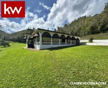 Bo. Esperanza, Casa en Arecibo