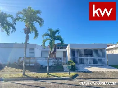 Urb Ciudad Jardin, Casa en Toa Alta