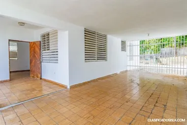 casa disponible para alquiler y lista para mudarse