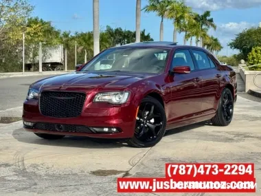 CHRYSLER 300 S , SOLO 3,200 MILLAS