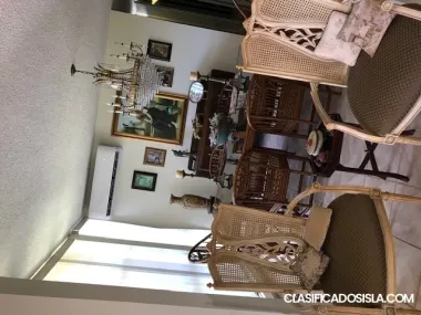 Se alquila apartamento con jardin