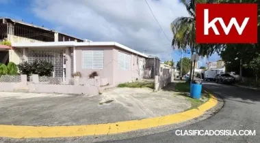 Urb. Puerto Nuevo, Casa en San Juan