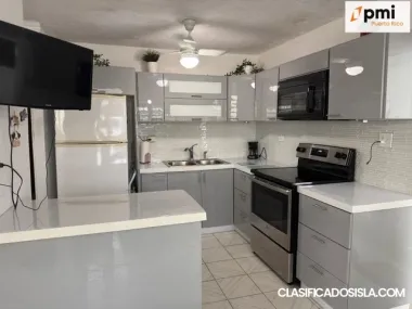 Casa, 3 Cuartos, 2 Baños, 2 Parking