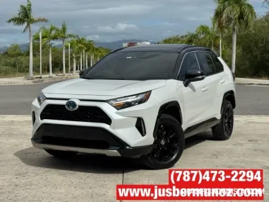 TOYOTA RAV-4 XSE HYBRID,2,000MILLAS