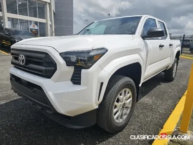 Toyota Tacoma 4WD 2025