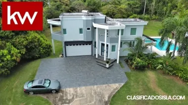 Bo Garrochales, Casa en Barceloneta