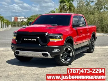 RAM 1500 REBEL 5.7 L E-TORQUE, 4x4