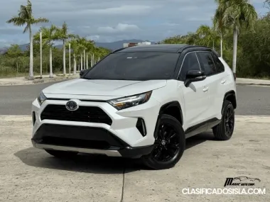 Toyota RAV4 XSE Hybrid 2024