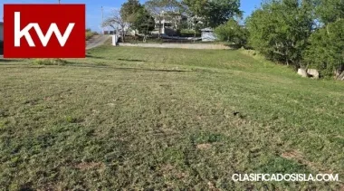 Terreno en Urb. Paraiso De Boquerón