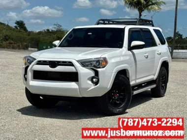 TOYOTA 4-RUNNER 3 FILAS,28 M MILLAS