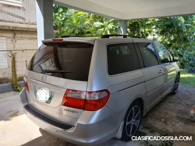 Se vende honda odyssey 2005.