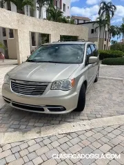 2016 Chrysler Town and Country