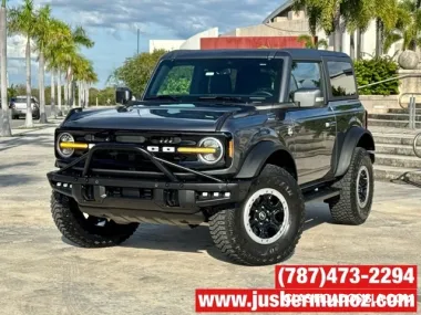 FORD BRONCO OUTER BANKS 2,200 MILLA