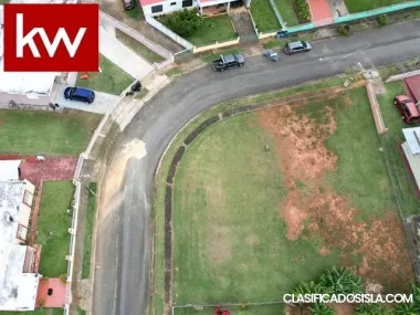 Urb. El Paraiso, Terreno en Arecibo